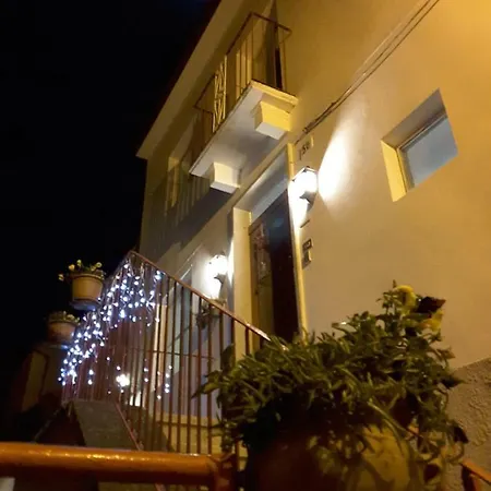 Дом отдыха Casa Fermina A 5 Minuti Da Sulmona *